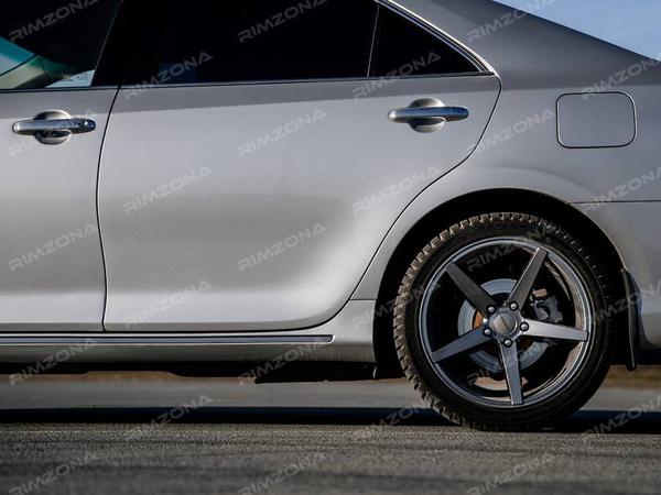 Toyota Camry литых дисках в стиле vossen VPS303 R18 - Фото № 8