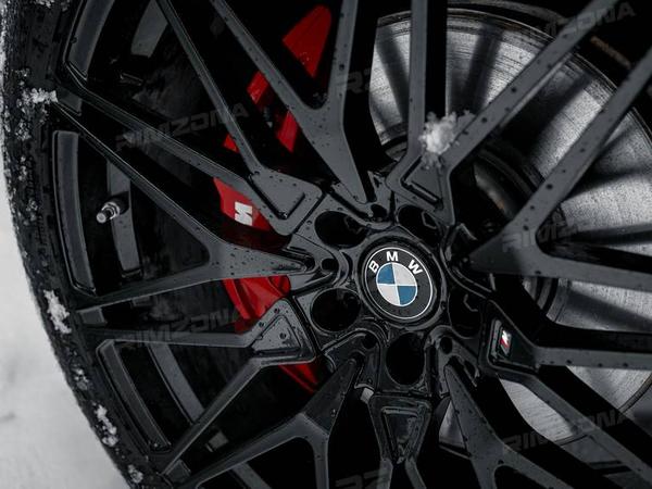 BMW X6 НА КОВАНЫХ ДИСКАХ В СТИЛЕ BMW 818 STYLE R22 - Фото № 3