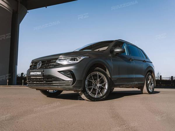 VOLKSWAGEN TIGUAN НА ЛИТЫХ ДИСКАХ В СТИЛЕ VORSTEINER VFX-002 R19 - Фото № 4