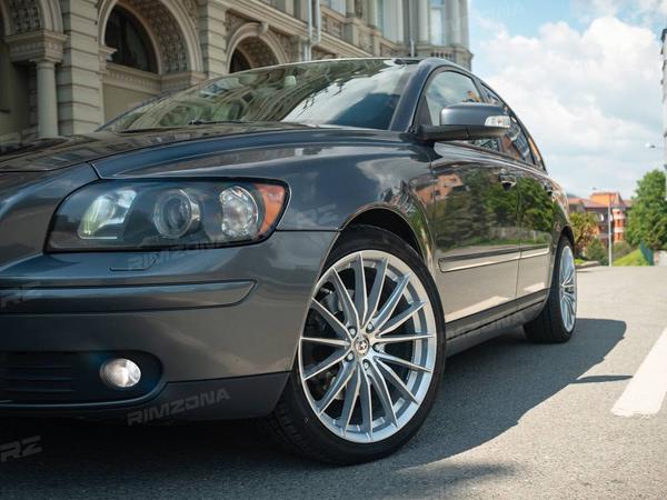 VOLVO S40 НА ЛИТЫХ ДИСКАХ В СТИЛЕ HRE P103 R18 - Фото № 7