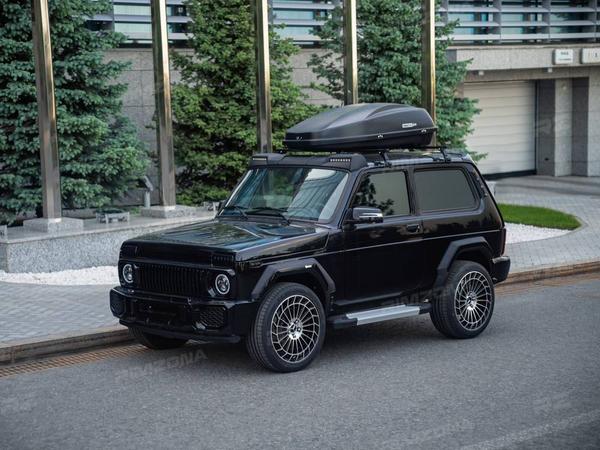 LADA NIVA НА ЛИТЫХ ДИСКАХ В СТИЛЕ MERCEDES AMG R19 - Фото № 1