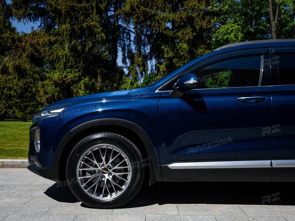 HYUNDAI SANTA FE НА ЛИТЫХ ДИСКАХ В СТИЛЕ BBS RZ-D R19 - Фото № 2