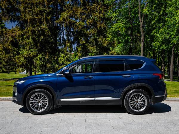 HYUNDAI SANTA FE НА ЛИТЫХ ДИСКАХ В СТИЛЕ BBS RZ-D R19 - Фото № 5