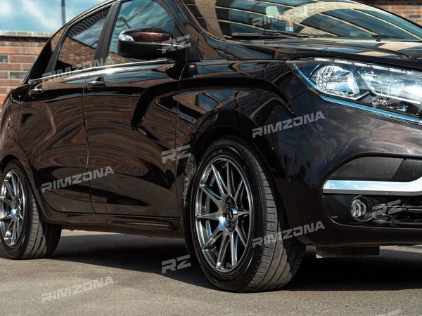 LADA X-RAY НА ЛИТЫХ ДИСКАХ CR-KIWAMI R17 - Фото № 4