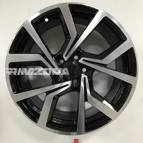 Литой диск Replica Golf 7R R17 7.5J 5x100 ET42 dia 57.1 MB