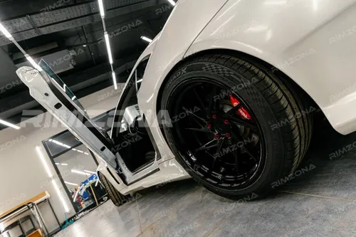 Кованый диск RZ Custom R20 10.5/11.5J 5x120 ET-13/-15 dia 71.5 - Фото вживую на авто №4