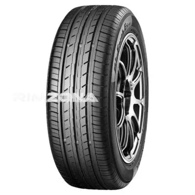 Шина YOKOHAMA BLUEARTH-ES ES32 215/50 R17 95V