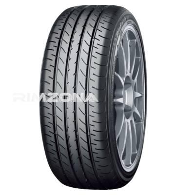 Шина YOKOHAMA BLUEARTH-GT AE51B 215/55 R17 94V