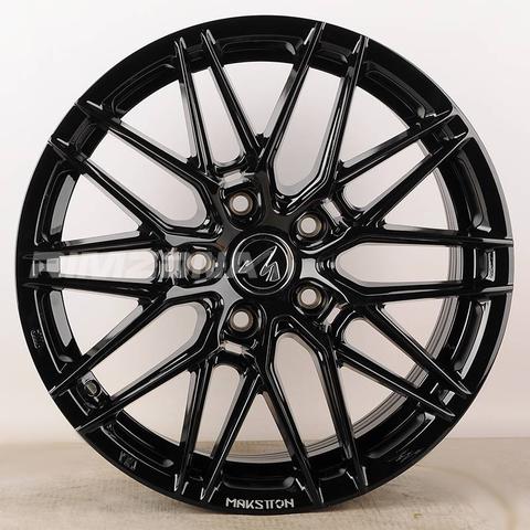 Литой диск MAKSTTON MST FASTER GT 715 R17 7.5J 5x114.3 ET35 dia 73.1