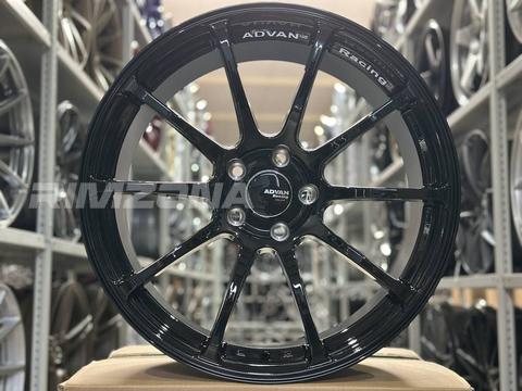 Литой диск ADVAN 106846730952 R19 8.5J 5x114.3 ET35 dia 73.1