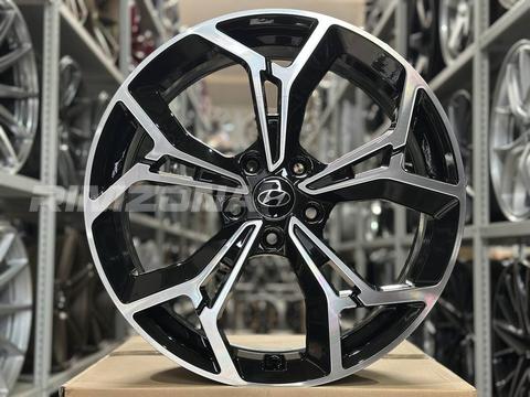 Литой диск HYUNDAI 124515962082 R19 7.5J 5x114.3 ET51 dia 67.1