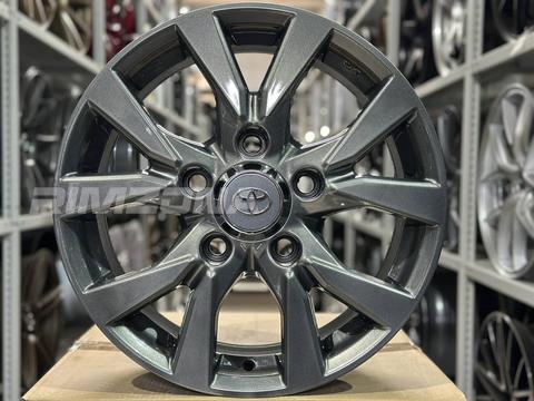 Литой диск В стиле Toyota Land Cruiser 200 R18 8J 5x150 ET60 dia 110.1