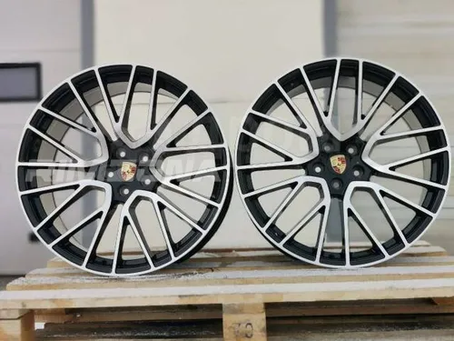 Литой диск В стиле Porsche RS Spyder R21 10J 5x130 ET45 dia 71.6