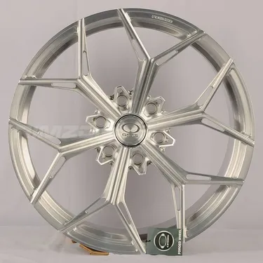 Кованый диск VAGE VF-X01 R20 9J 6x139.7 ET15 dia 106.1