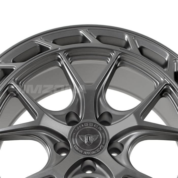 Литой диск В СТИЛЕ VOSSEN LC3 R19 8.5J 5x112 ET25 dia 66.6 - Миниатюра № 2