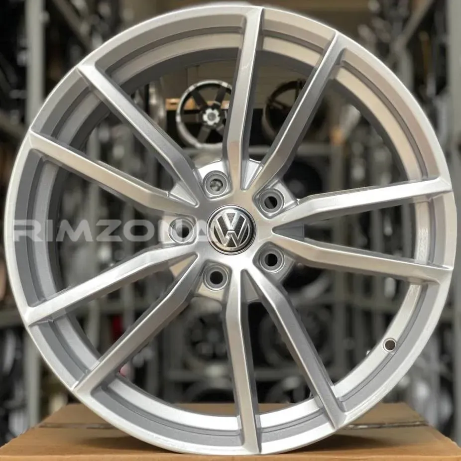 Литые диски Replika P VOLKSWAGEN R18 8J 5x112 ET45 dia 57.1 (104182842)  купить в Казани по выгодной цене