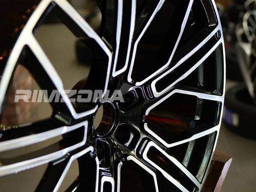 Литой диск REPLIKA BU LUMMA R19 8.5J 5x112 ET30 dia 66.6 - Фото вживую №5