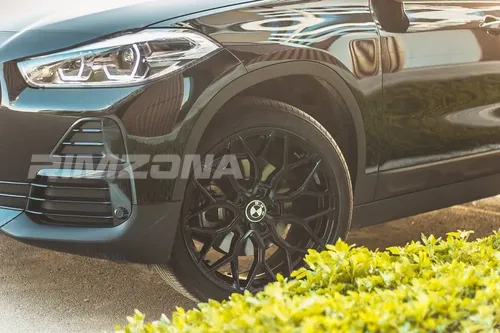 Литой диск В СТИЛЕ VOSSEN HF-2 R19 8.5J 5x114.3 ET40 dia 67.1 - Фото вживую на авто №4