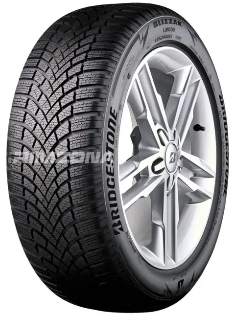 Шина BRIDGESTONE BLIZZAK LM005 235/40 R20 96H