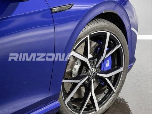 Литой диск В стиле Volkswagen R-line R18 7.5J 5x112 ET40 dia 57.1 - Фото вживую на авто №4