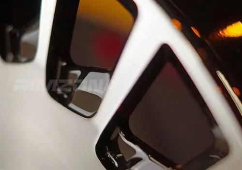 Литой диск В стиле Mercedes MAYBACH 222 R18 8J 5x112 ET38 dia 66.5 - Фото вживую №6