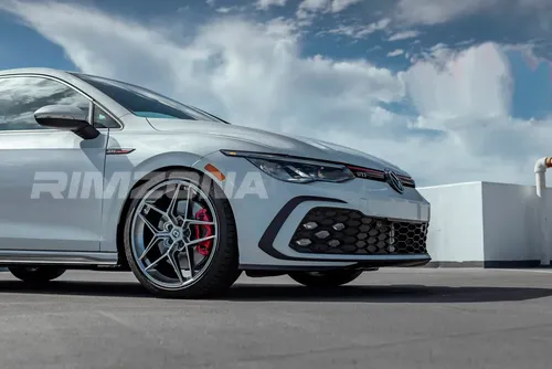 Литой диск HRE FF11 R19 8.5J 5x120 ET25 dia 72.6 - Фото вживую на авто №3