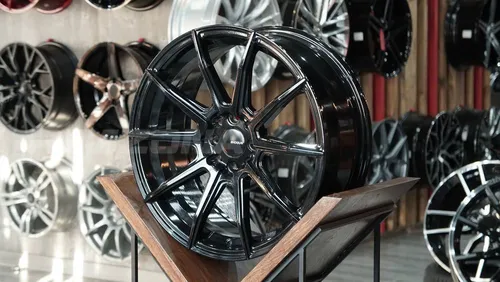 Литой диск SHOGUN S10 R15 8J 4x100/4x114.3 ET20 dia 73.1 - Фото вживую №6