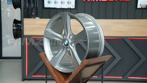 Литой диск В стиле BMW 128 Style R19 9J 5x120 ET24 dia 72.6 - Фото вживую №3