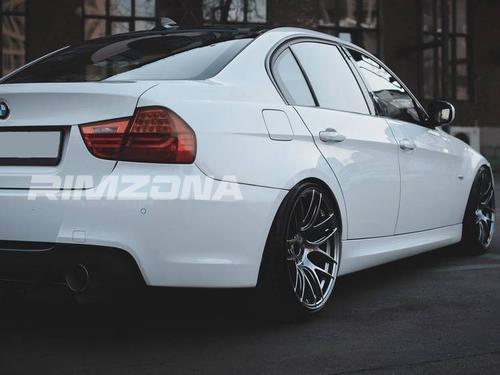 Литой диск XXR 530 R17 8.25J 5x100/5x114.3 ET35 dia 73.1 - Фото вживую на авто №4
