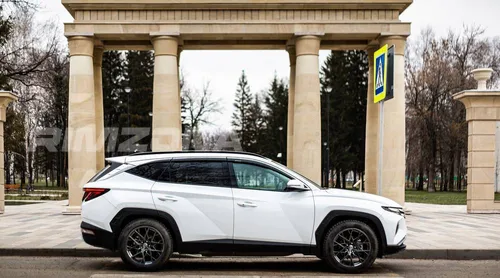 Литой диск HRE FF10 R17 7.5J 5x100 ET35 dia 73.1 - Фото вживую на авто №2