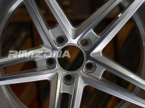 Литой диск В СТИЛЕ VOSSEN CV5 R18 8J 5x113 ET38 dia 73.1 - Фото вживую №2