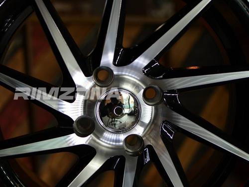 Литой диск В СТИЛЕ VOSSEN CVT R15 7J 4x100 ET35 dia 73.1 - Фото вживую №6