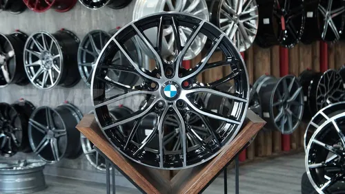 Литой диск В стиле BMW 405m Style R18 8J 5x112 ET35 dia 66.6 - Фото вживую №3