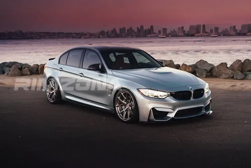 Литой диск HRE P101 R14 5.5J 4x100 ET30 dia 67.0 - Фото вживую на авто №4