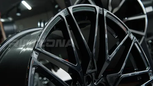 Литой диск В стиле BMW 818 STYLE R19 8.5J 5x120 ET30 dia 72.6 - Фото вживую №7