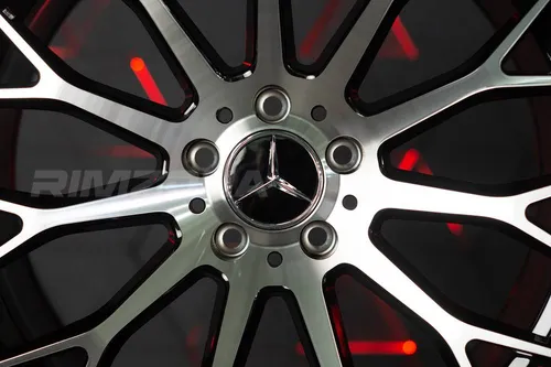 Литой диск В стиле Mercedes AMG 11 Y SPOKE R18 8J 5x112 ET35 dia 66.6 - Фото вживую №4