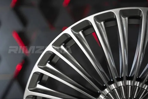 Литой диск В стиле Mercedes MAYBACH MULTISPOKE R17 7.5J 5x112 ET35 dia 66.6 - Фото вживую №5