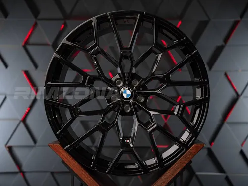 Литой диск В стиле BMW 827m Style R19 8.5J 5x120 ET30 dia 72.6 - Фото вживую №3