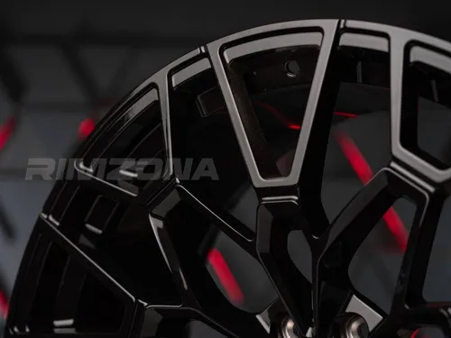 Литой диск В стиле BMW 827m Style R19 8.5J 5x120 ET30 dia 72.6 - Фото вживую №5