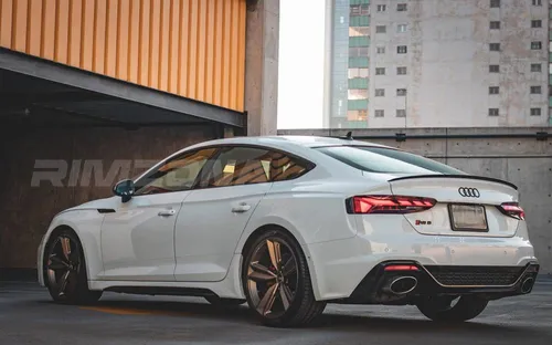 Литой диск В стиле Audi RS5 2018 R20 9J 5x112 ET35 dia 66.6 - Фото вживую на авто №5