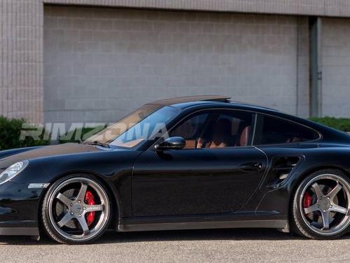 Литой диск ADVAN GT R18 8.5J 5x114.3 ET35 dia 73.1 - Фото вживую на авто №3
