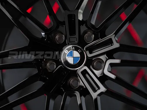 Литой диск В стиле BMW 825 STYLE R19 8J 5x120 ET30 dia 72.6 - Фото вживую №4