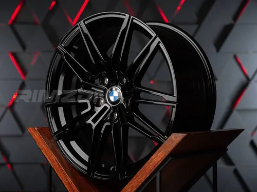 Литой диск В стиле BMW 825 STYLE R19 8J 5x120 ET30 dia 72.6 - Фото вживую №2