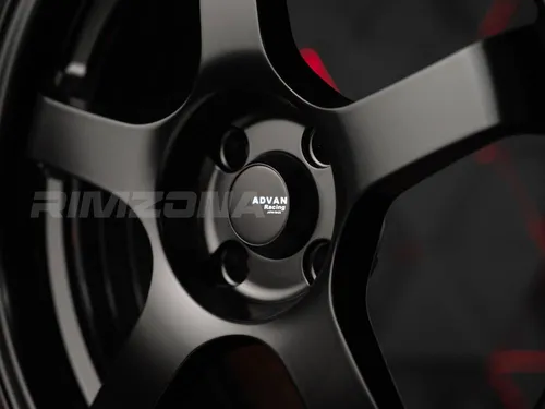 Литой диск ADVAN GT R17 7.5J 4x100 ET38 dia 73.1 - Фото вживую №6