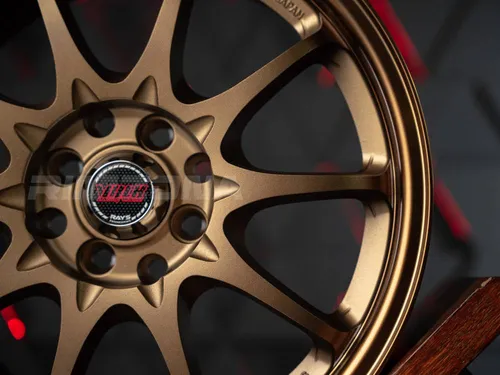 Литой диск RAYS CE28 R16 7J 4x100/4x114.3 ET35 dia 73.1 - Фото вживую №6