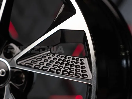 Кованый диск В стиле Audi RS7 R20 9J 5x112 ET30 dia 66.6 - Фото вживую №6