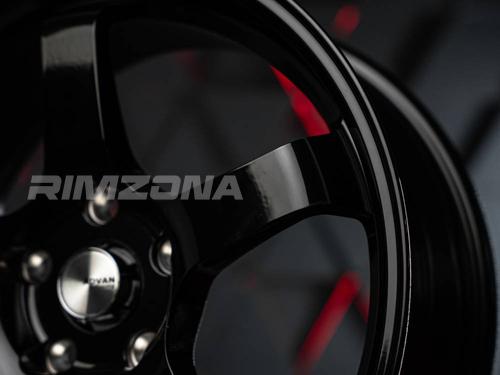 Литой диск ADVAN GT R17 7.5J 5x114.3 ET35 dia 73.1 - Фото вживую №4