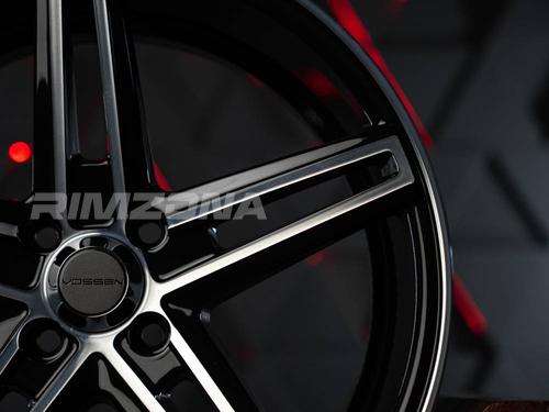 Литой диск В СТИЛЕ VOSSEN CV5 R17 7.5J 4x100 ET35 dia 73.1 - Фото вживую №4