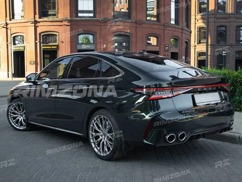 Литой диск VORSTEINER LK013 R19 8.5J 5x114.3 ET35 dia 73.1 - Фото вживую на авто №9