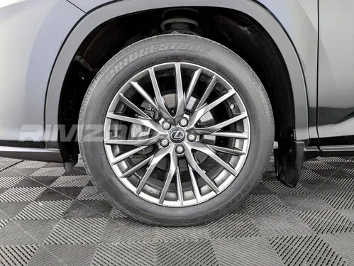 Литой диск В стиле Lexus RX R19 8J 5x114.3 ET35 dia 60.1 - Фото вживую на авто №3